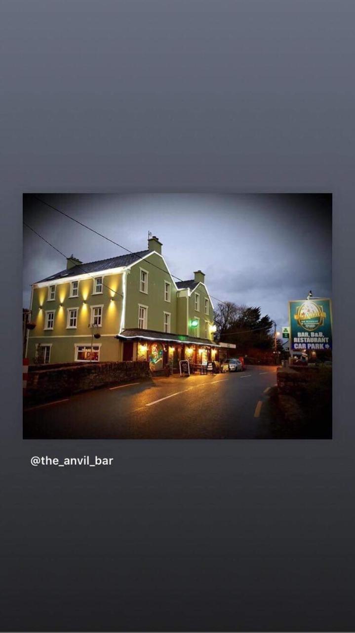 The Anvil Bar B&B Castlemaine Exteriör bild